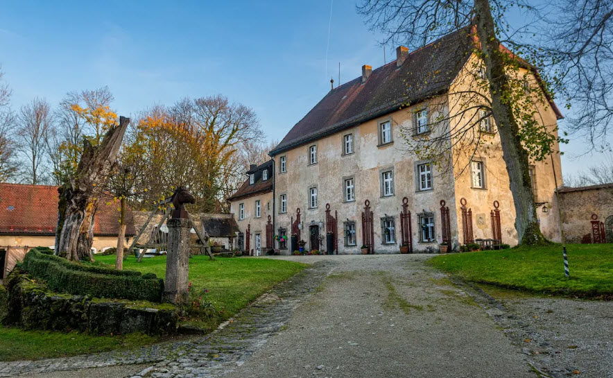 Schloss Oberaufseß, Germany